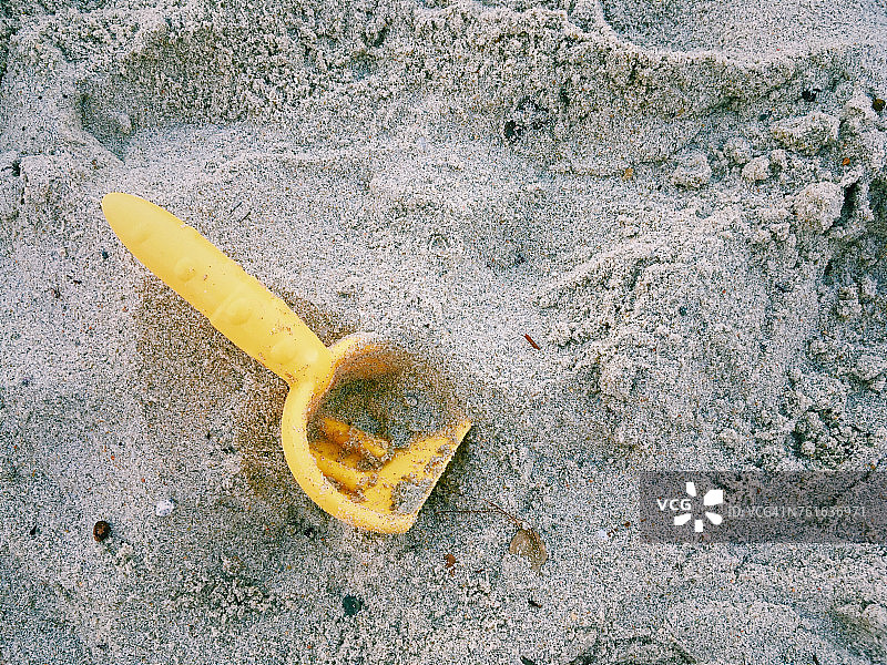 夏天的结束图片素材