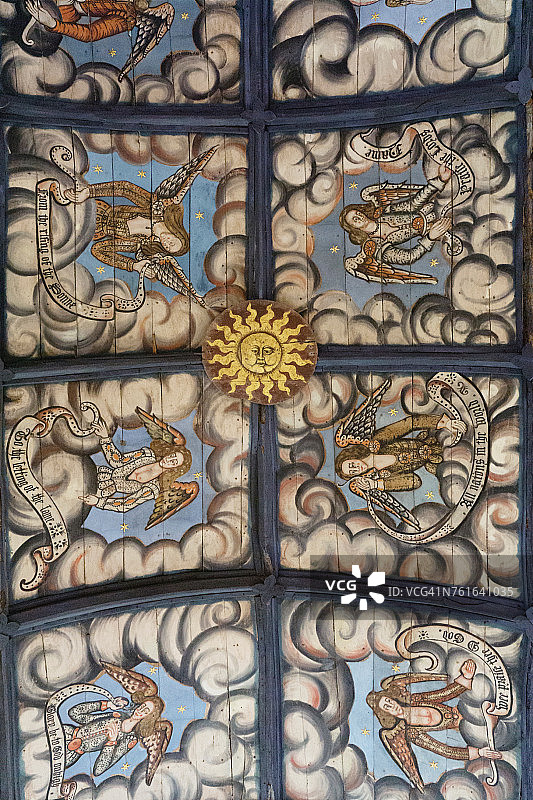 有趣的天花板图片素材