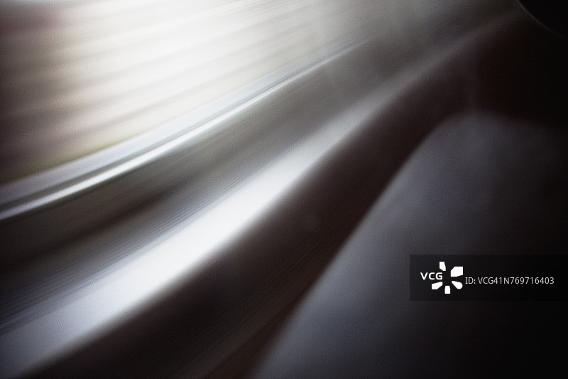 抽象银色光线图案特写图片素材