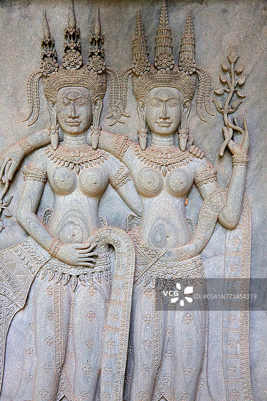 暹粒酒店里的飞天浮雕（柬埔寨）图片素材