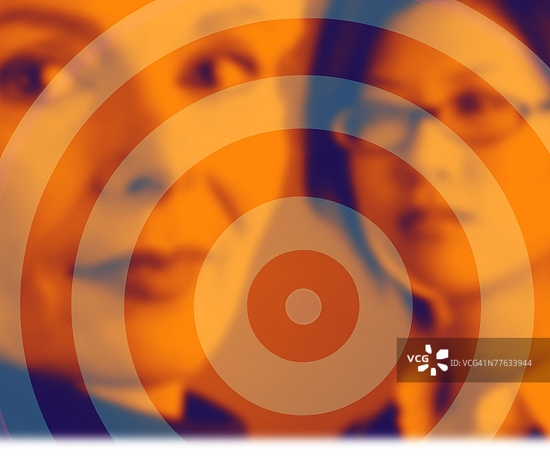 职场女性和目标的合成图像图片素材