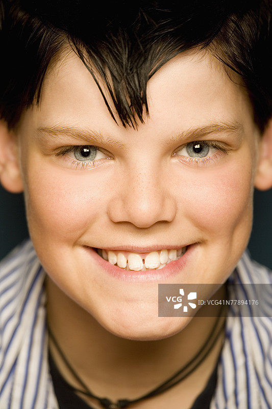 男孩的肖像图片素材