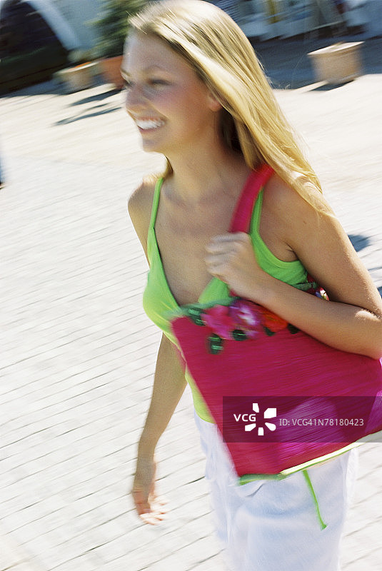 女人走图片素材