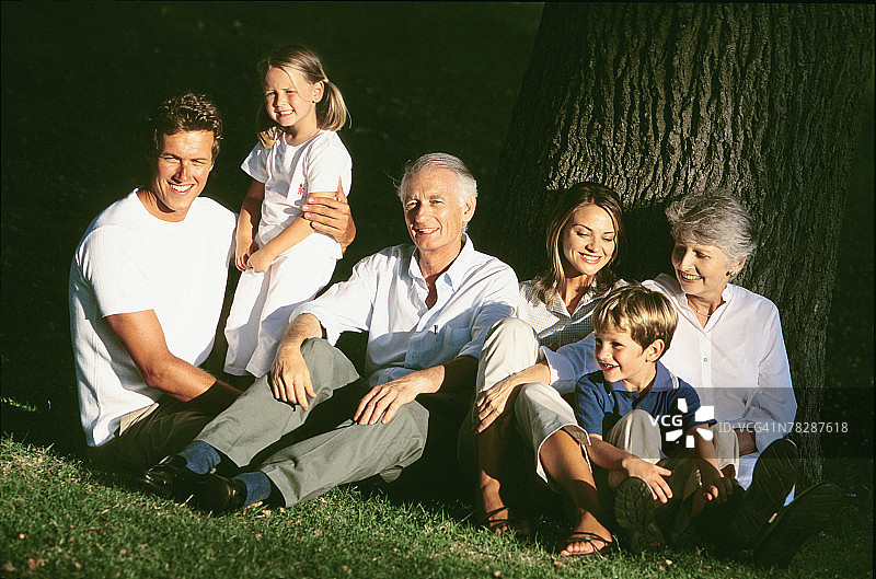 户外家庭照图片素材