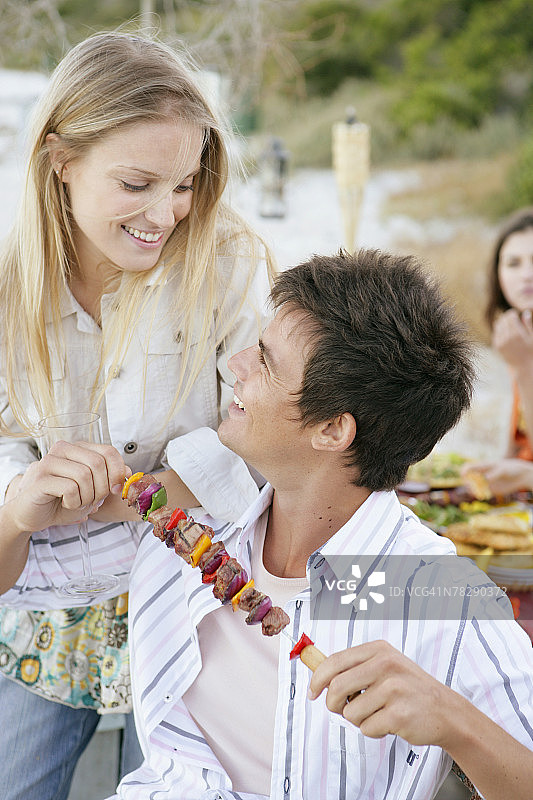 情侣用餐图片素材