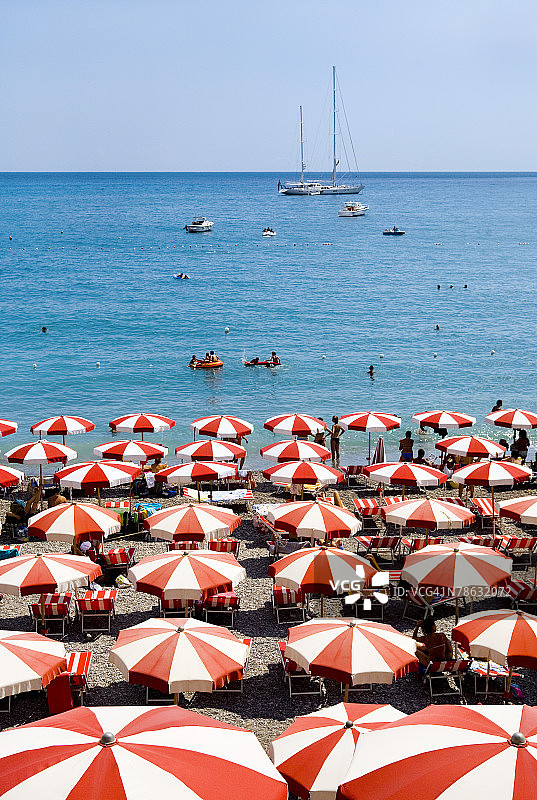 阿马尔菲海岸的伞图片素材