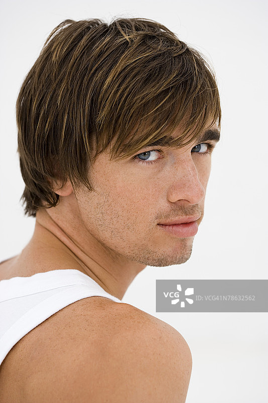 严肃的人图片素材