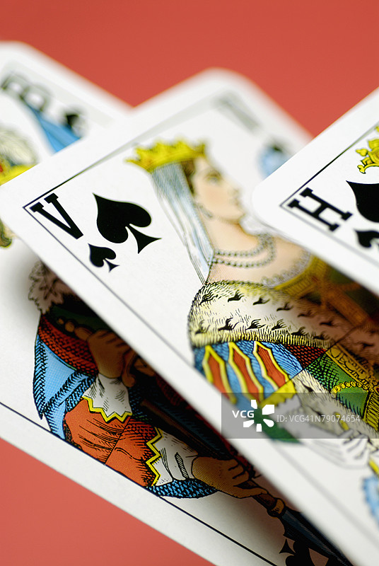 三张扑克牌的特写镜头图片素材