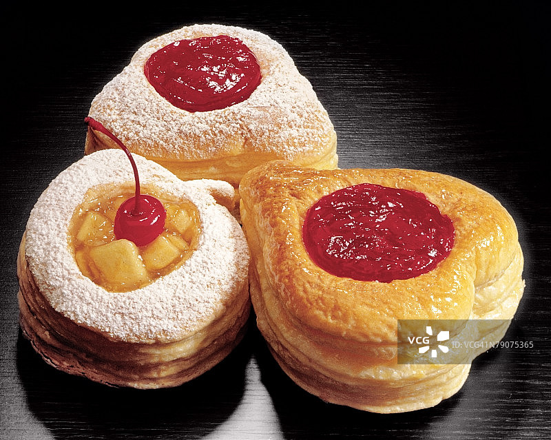 果酱馅饼高角度视图图片素材