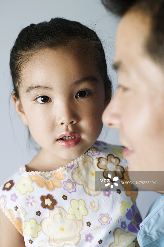女孩的肖像图片素材