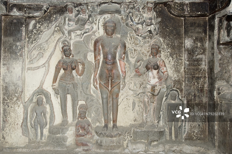 印度马哈拉施特拉邦奥兰加巴德埃洛拉石窟雕像图片素材