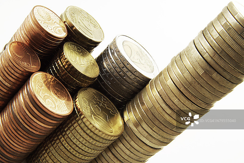 堆叠的欧元硬币图片素材