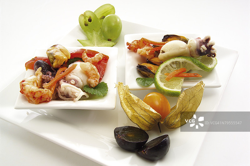 盘中的海鲜美食图片素材