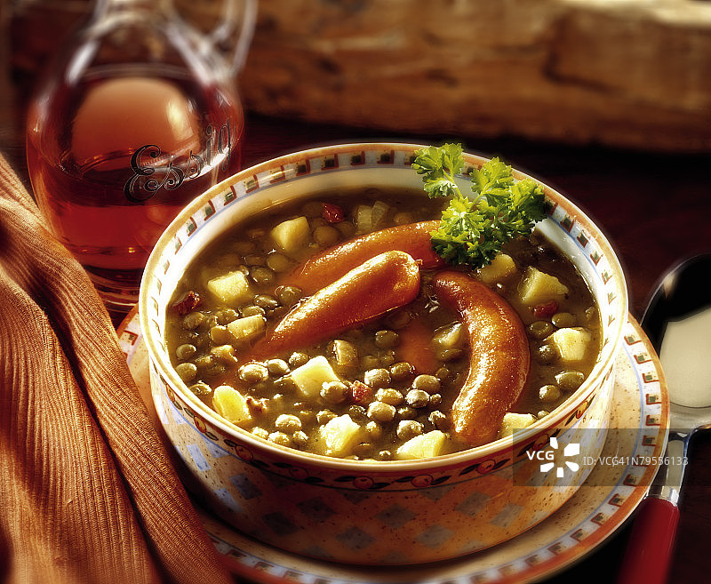 香肠扁豆汤图片素材