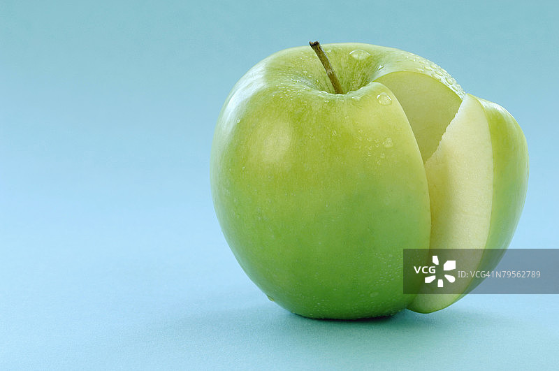 切开的苹果特写图片素材