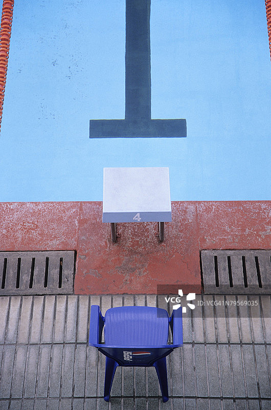 游泳池起跳台特写图片素材