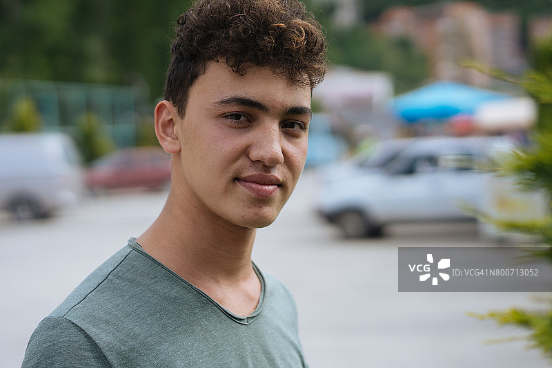 青少年男孩肖像图片素材