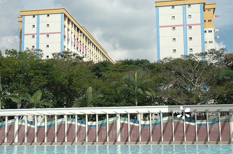 新加坡的建筑和公共游泳池图片素材