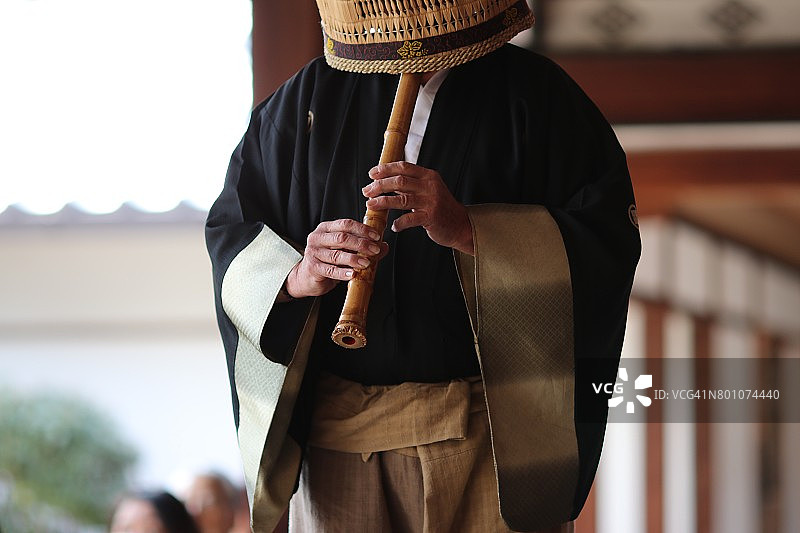 吹奏尺八图片素材