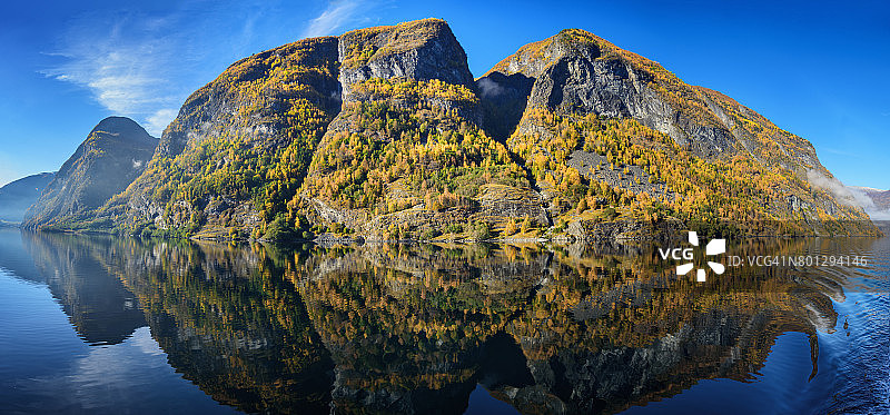 艾于兰峡湾图片素材