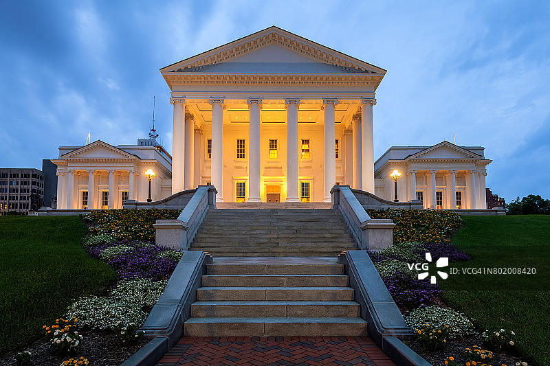 美国弗吉尼亚州里士满的弗吉尼亚州议会大厦图片素材