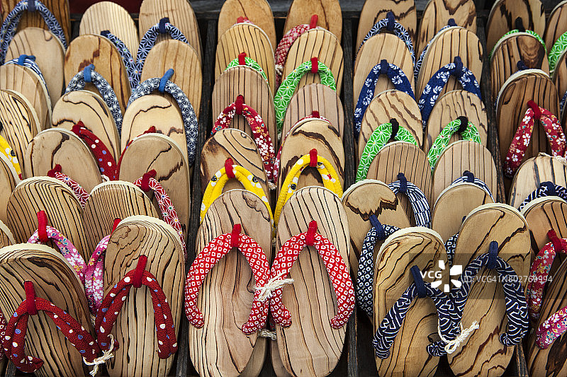 待售的手工凉鞋图片素材