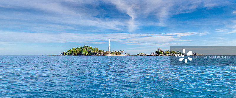 印度尼西亚勿里洞岛的浅色房屋图片素材
