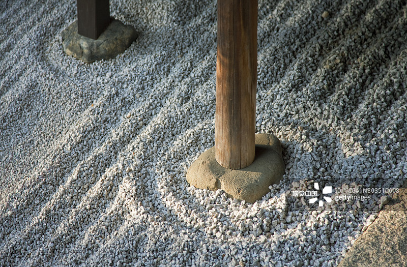 日本京都大德寺禅宗石庭图片素材