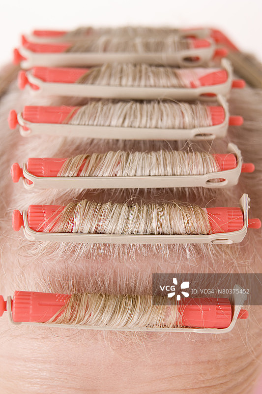 头发上的烫发卷图片素材