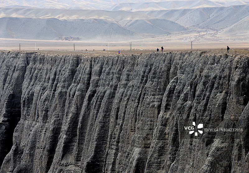 新疆红山大峡谷图片素材