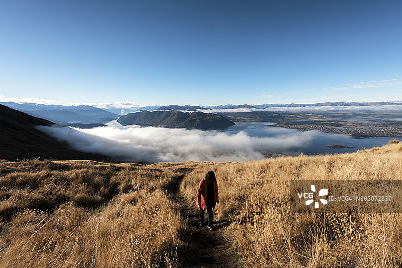 罗伊山观瓦纳卡湖图片素材