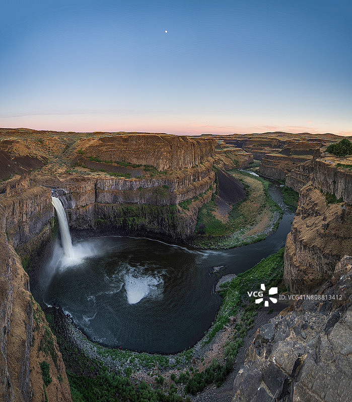 帕卢斯瀑布图片素材