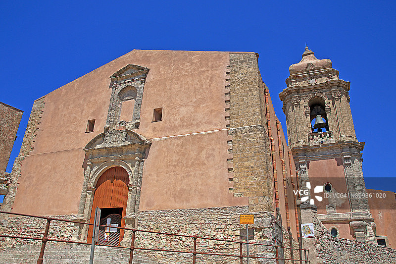 西西里岛埃里切的圣朱利亚诺教堂图片素材