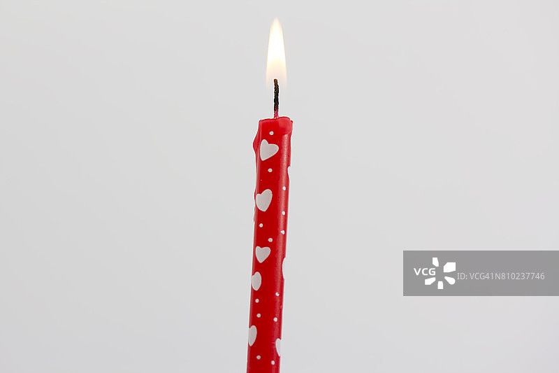 带心形的生日蜡烛周年纪念图片素材