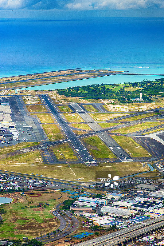 檀香山国际机场的跑道图片素材