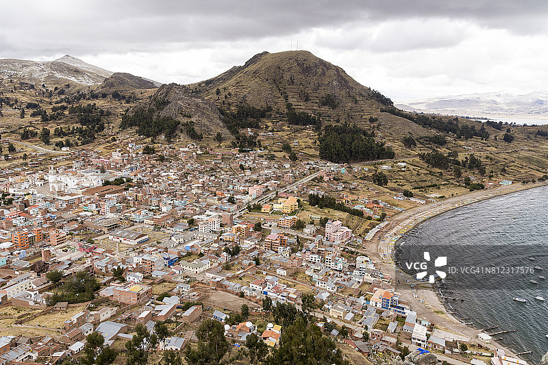 的的喀喀湖畔的科帕卡巴纳图片素材