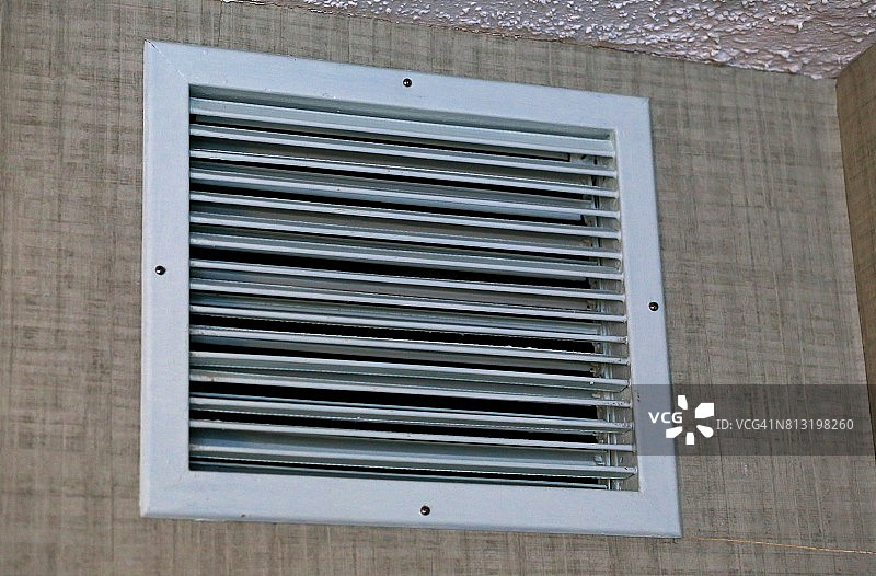 室内气候控制的百叶窗式加热和冷却通风口图片素材