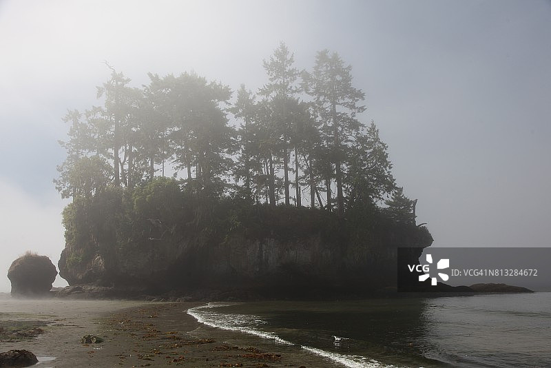 盐溪与新月湾图片素材