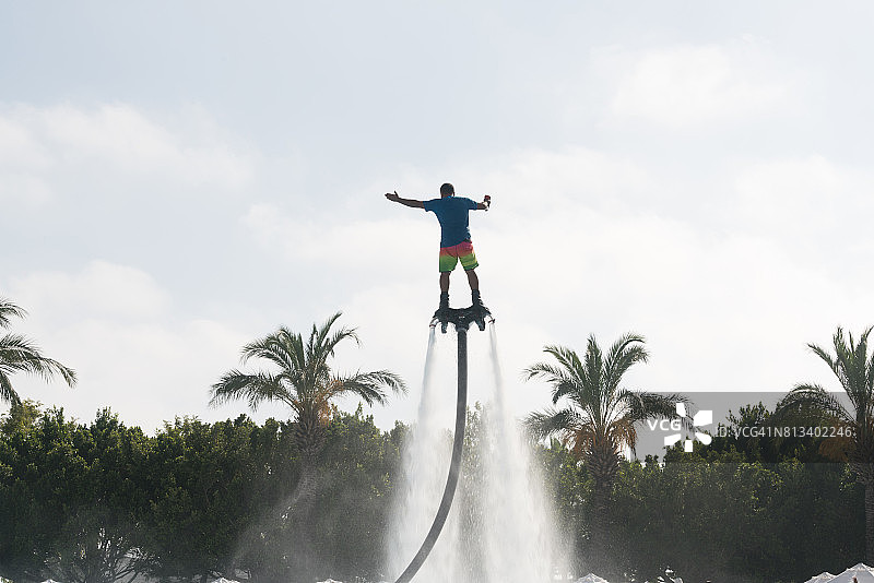 水上飞行器极限运动探险图片素材