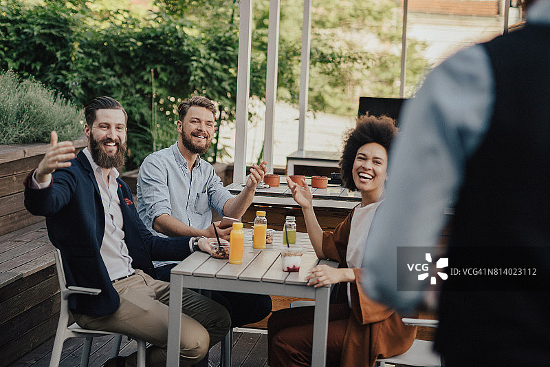 午休时间加入我们图片素材