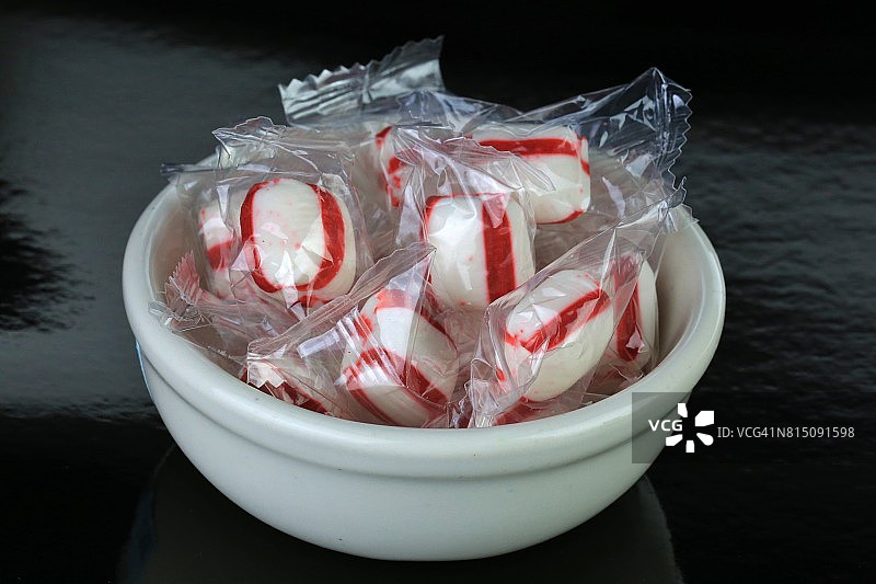 碗中糖果特写图片素材