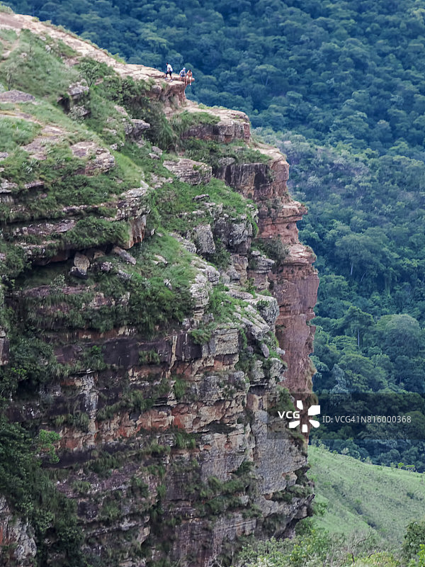 在深渊边缘图片素材