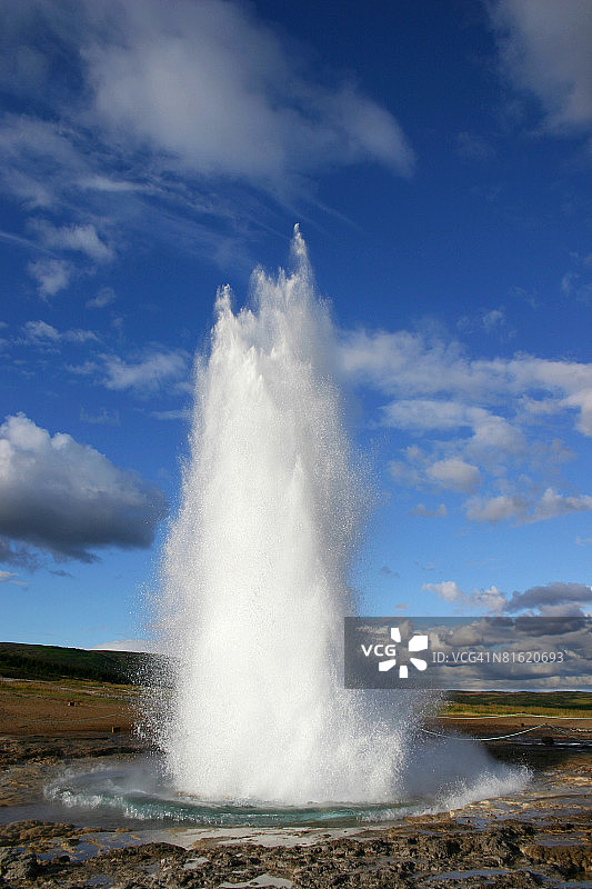 冰岛的间歇泉图片素材