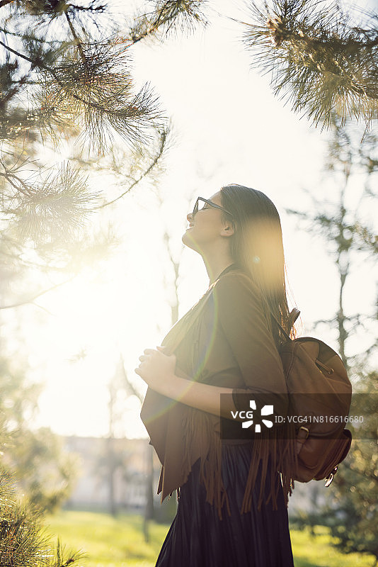 喜悦的觉醒图片素材