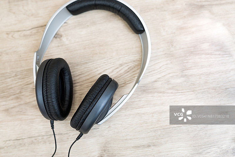 立体声耳机音量设备特写图片素材