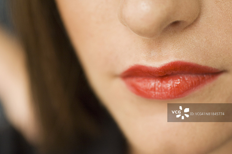 涂着口红的女人图片素材