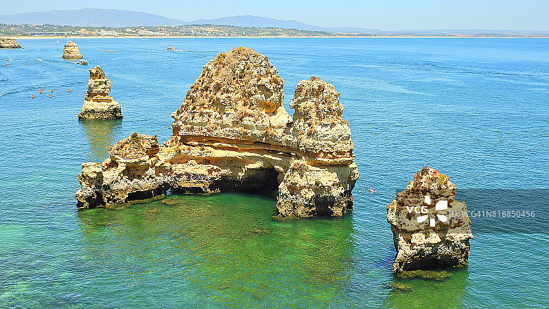 葡萄牙拉各斯Dona Ana海滩图片素材