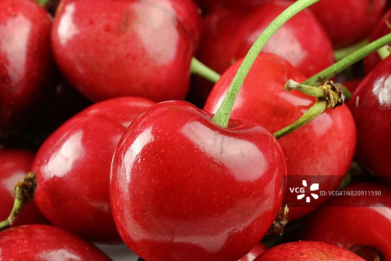 野樱桃的完整画面图片素材