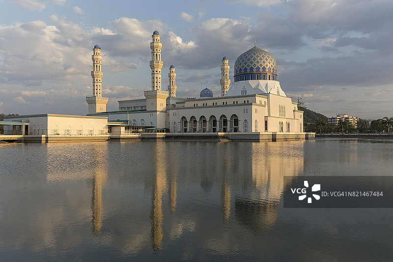哥打京那巴鲁市立清真寺图片素材
