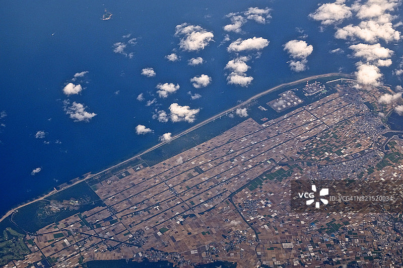 飞机航拍爱知县田原市渥美半岛的田野图片素材